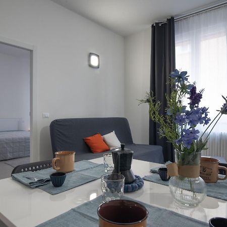 Central Apartment In Mantova Near The Station! Exterior photo